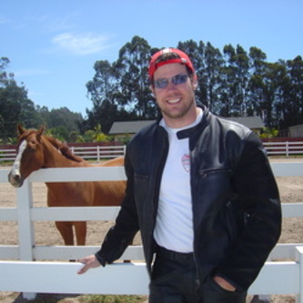 I saw a horse on the  ride back from Pismo and had to stop to say hello